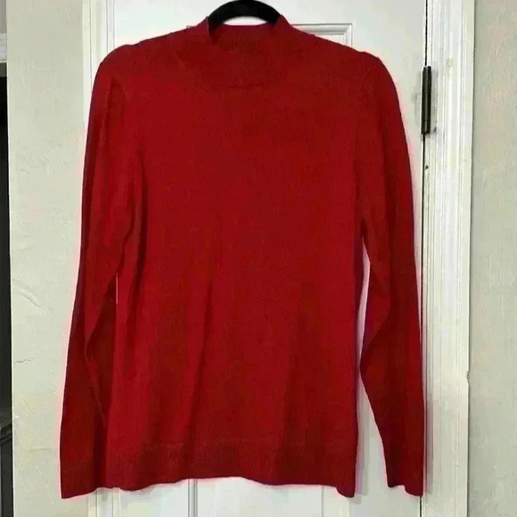 Amazon Essentials Lightweight Mockneck Red Sweater Item# 6Q - Picture 6 of 9